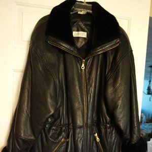 LEATHER BOMBER JACKET WITH FAUX FUR TRIM